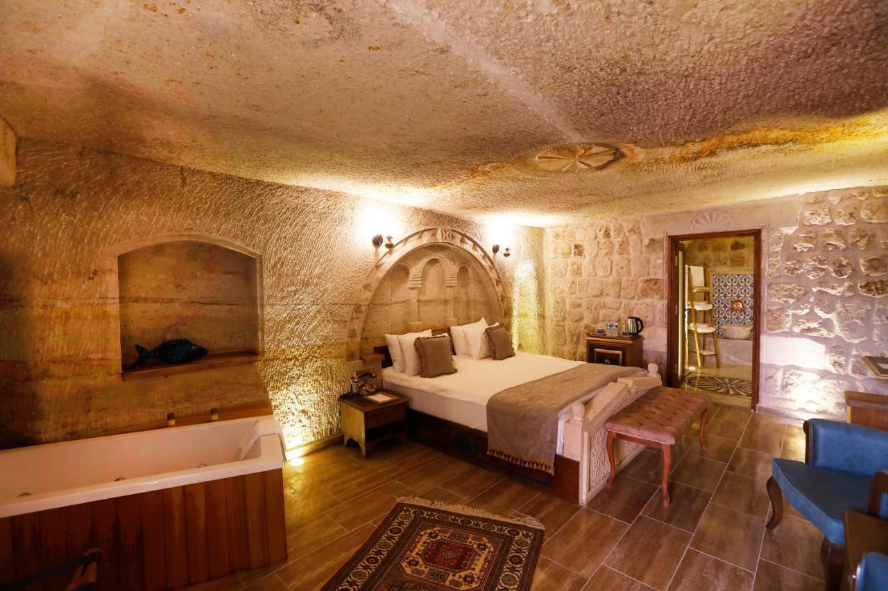 Ada Cave Suites Гьореме Екстериор снимка
